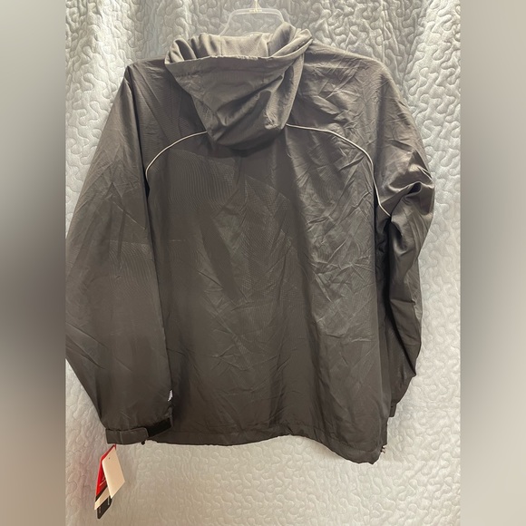 Light weight Jacket - Picture 3 of 16